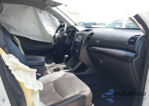 2012 Kia Sorento Sx V6 z USA, uszkodzony, nr VIN 5XYKWDA25CG227942